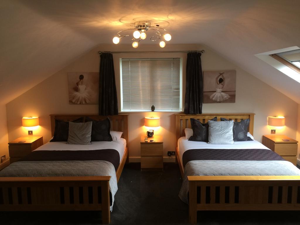 Barncroft Luxury Bed & Breakfast Solihull Buitenkant foto